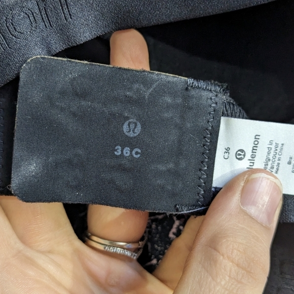 Lululemon Fine Form Racerback  Sports Bra - Picture 8 of 11